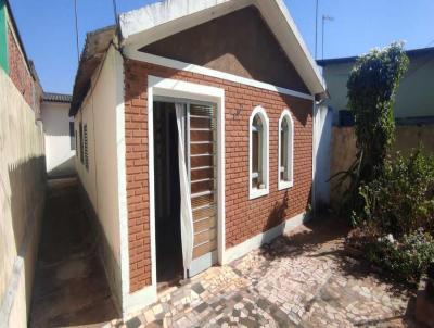 Casa para Venda, em Limeira, bairro Conjunto Residencial Victor D`Andrea, 3 dormitórios, 1 banheiro, 2 vagas